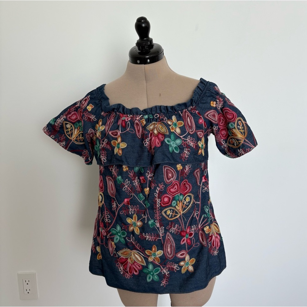 Womens Embroidered Floral Navy Top Dark Denim Unknown Size Made in Mexico